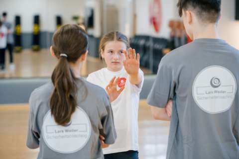Jugendliche ab 12 Jahre